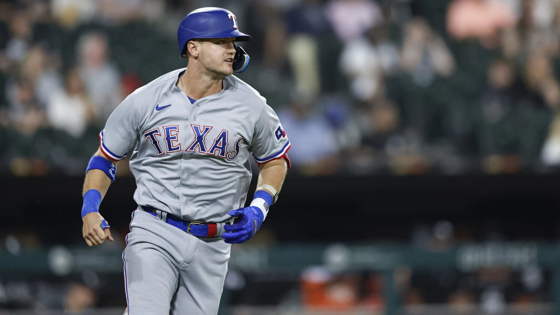 AL ROY Odds: Rangers’ Jung Steals Top Spot from Red Sox’s Yoshida