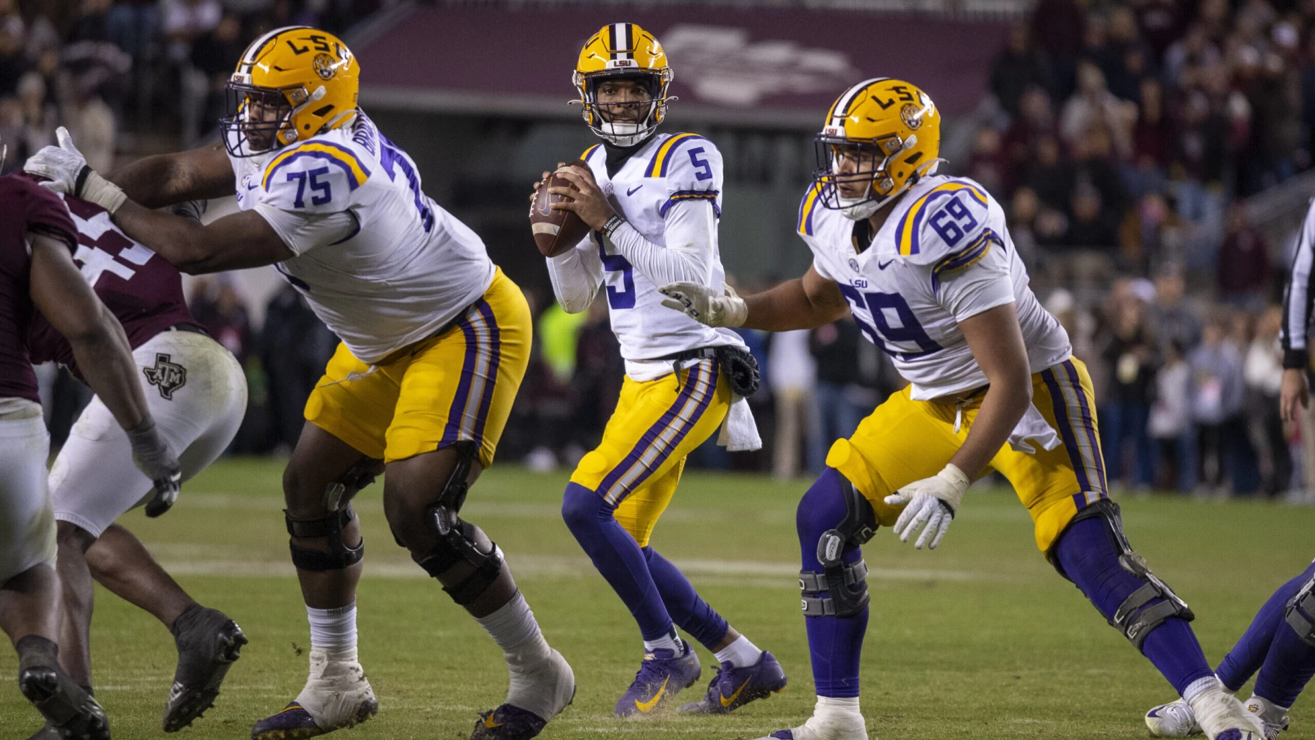 Who are College Football’s Top 5 Teams?