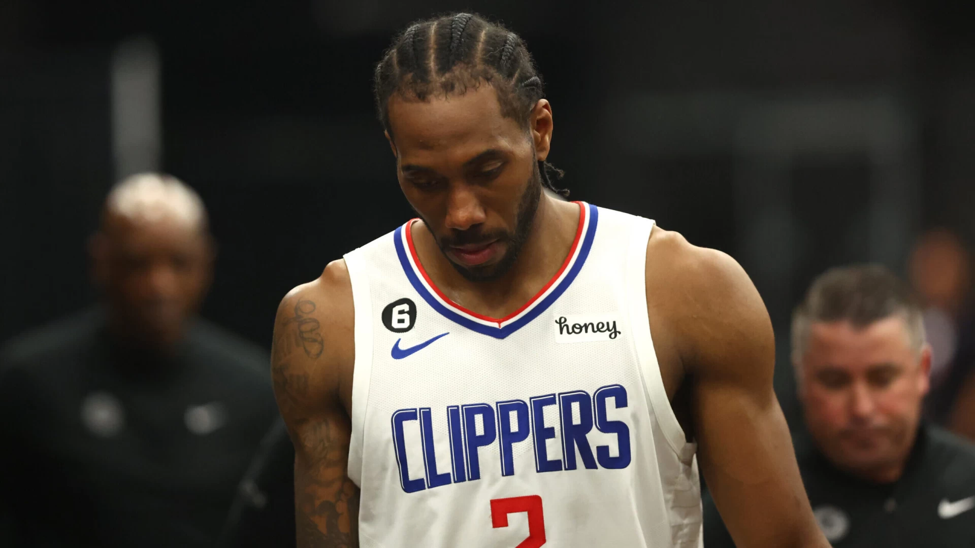 Should The Clippers Trade Paul George and Kawhi Leonard?