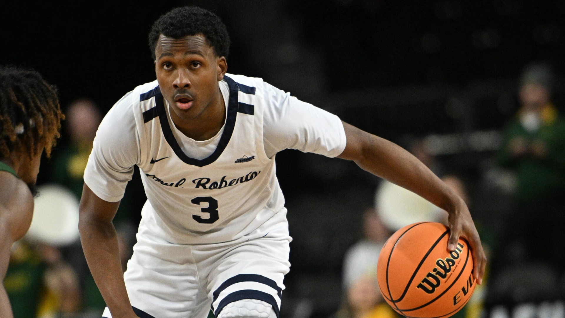 Top 5 Returning Guards for 2023-24 College Basketball Season