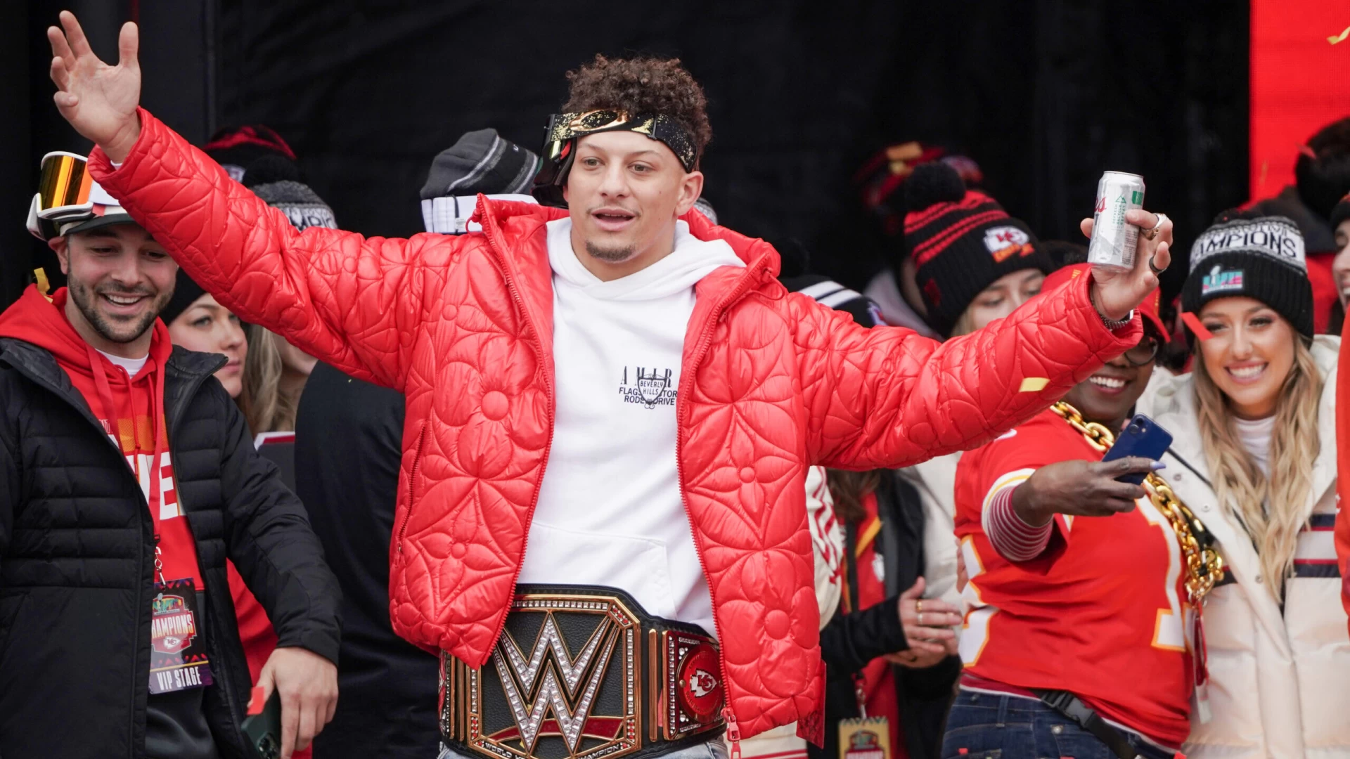 NFL MVP Race: Mahomes, Allen, and Burrow Lead the Pack