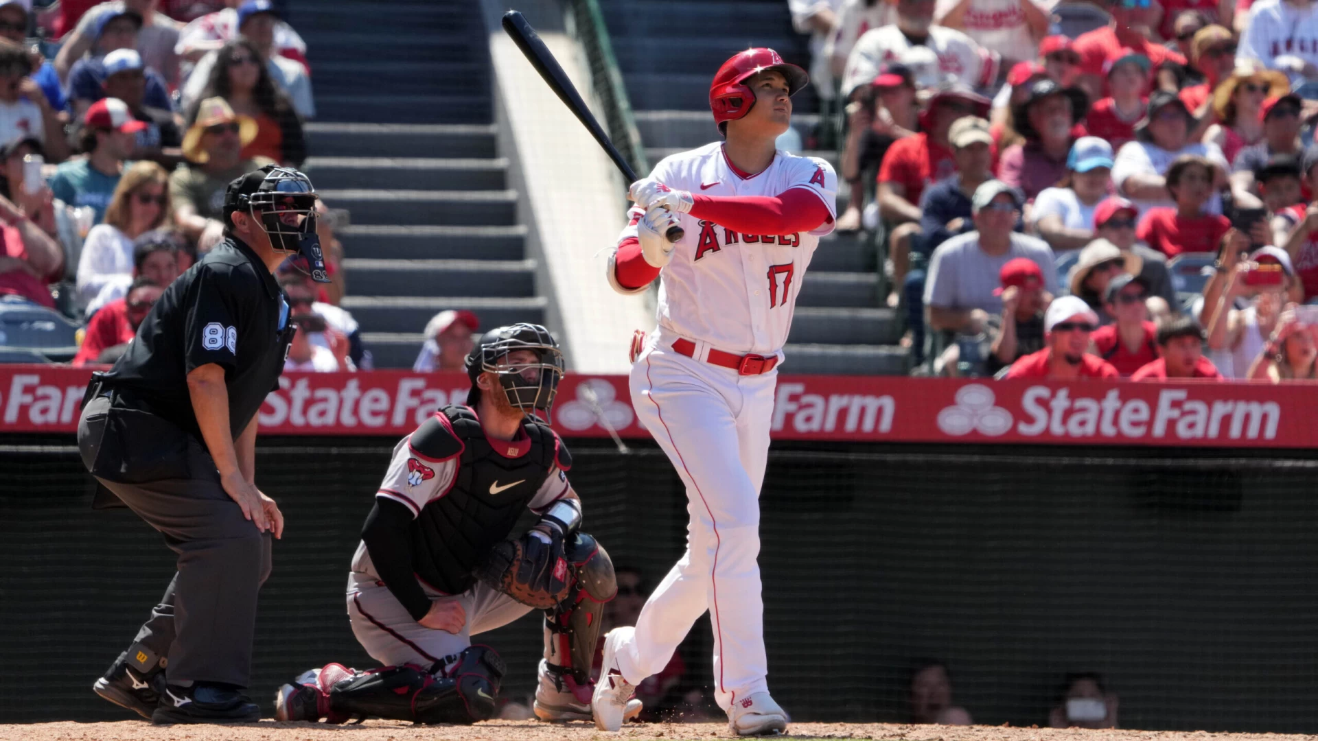 Should the Los Angeles Angels Trade Shohei Ohtani?