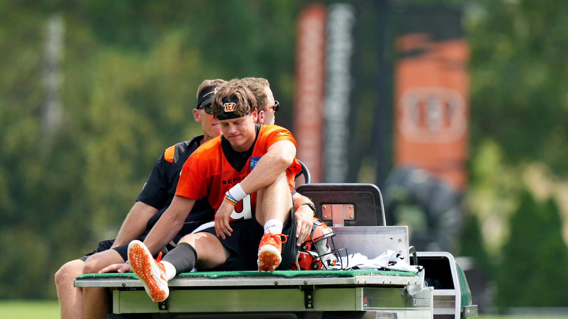 Cincinnati Bengals Star QB Joe Burrow To Miss Multiple Weeks!