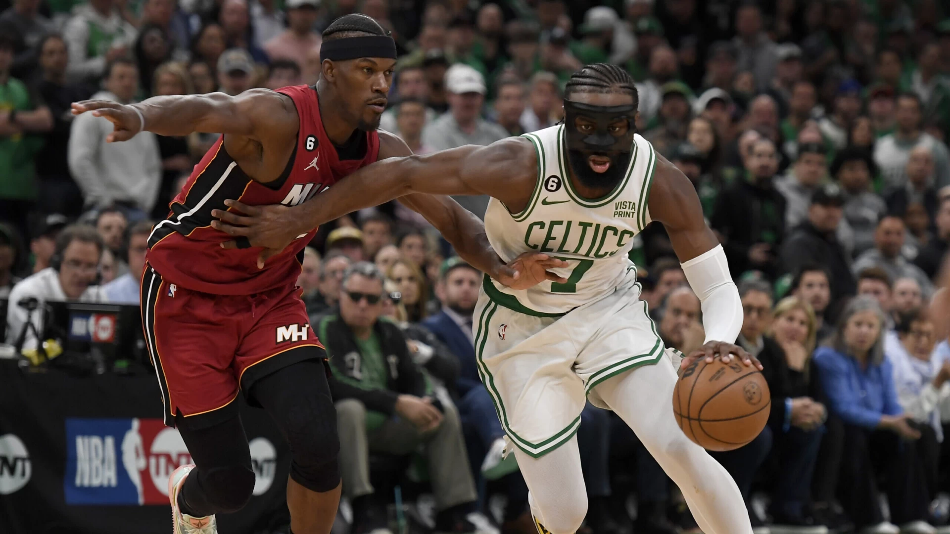 Betting on Boston Celtics: Is There Championship Potential?