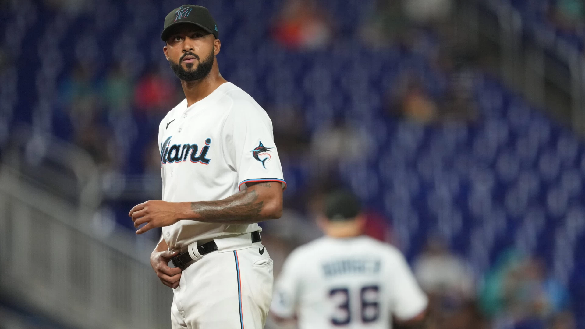 NL Wild-Card Race: Phillies, Cubs, Giants, Reds, and Marlins