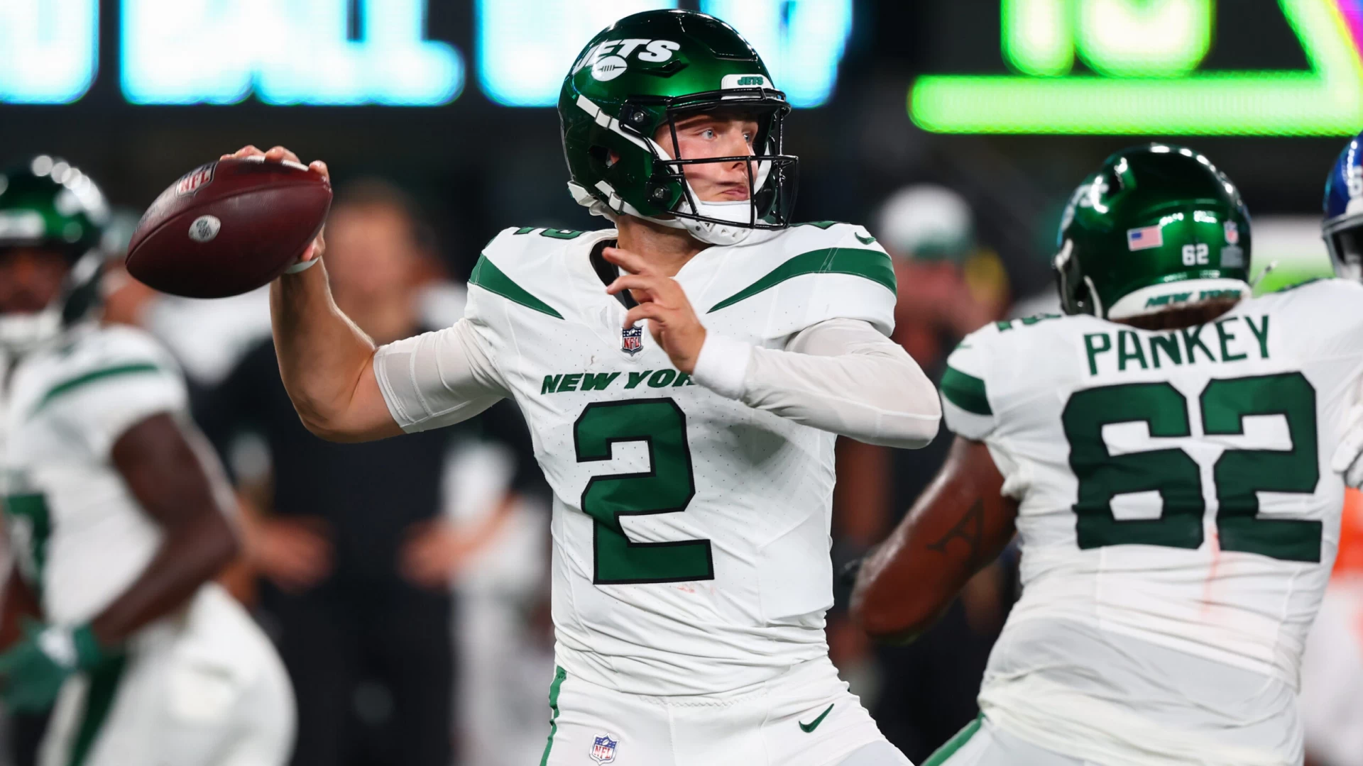 The New York Jets QB Dilemma and the Path Ahead