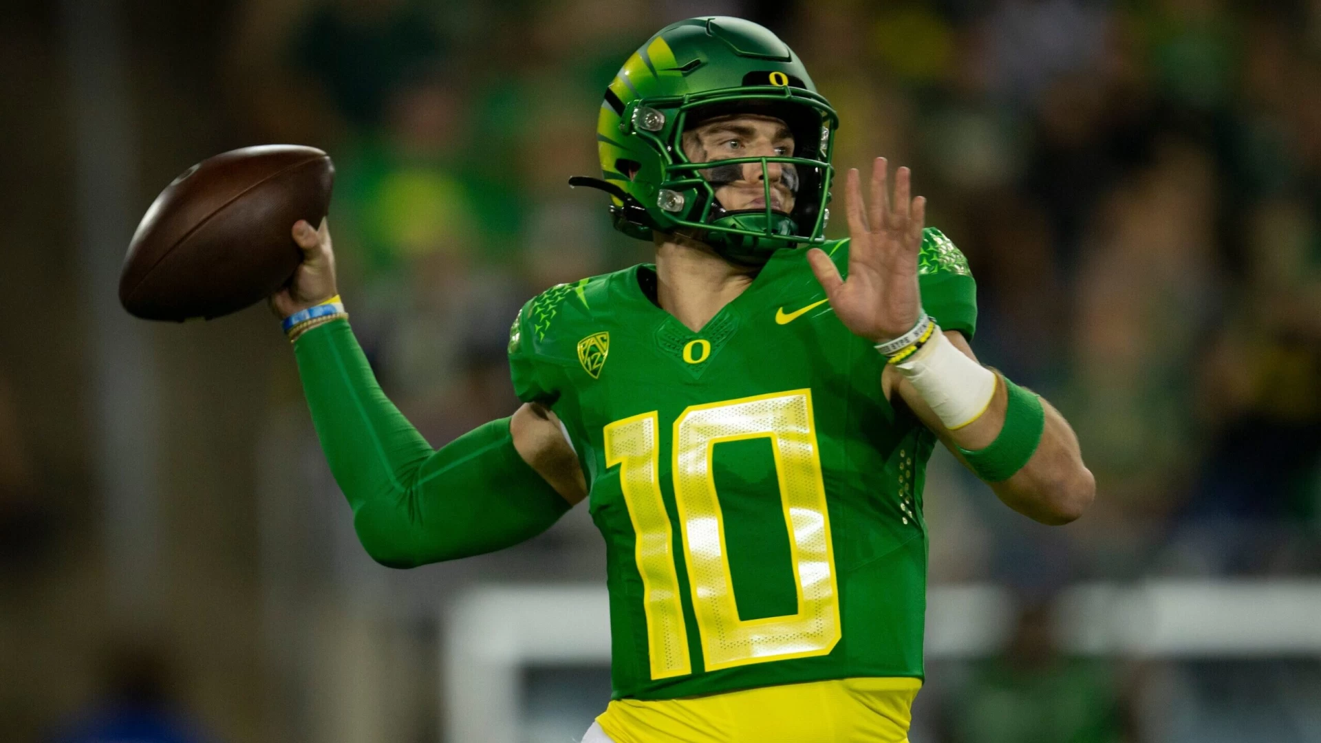 Oregon Dominates Colorado and Sends Message to CFB World