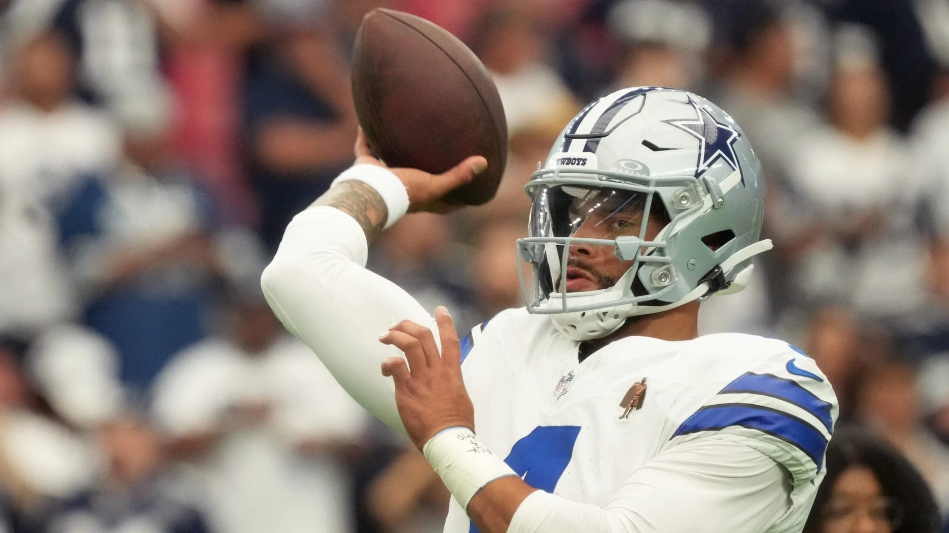 Cowboys' tumultuous 2017 season to be showcased on  Prime's 'All or  Nothing' series