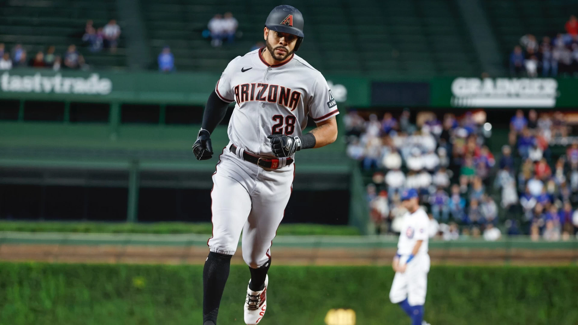Diamondbacks Dominate White Sox with Postseason Looming