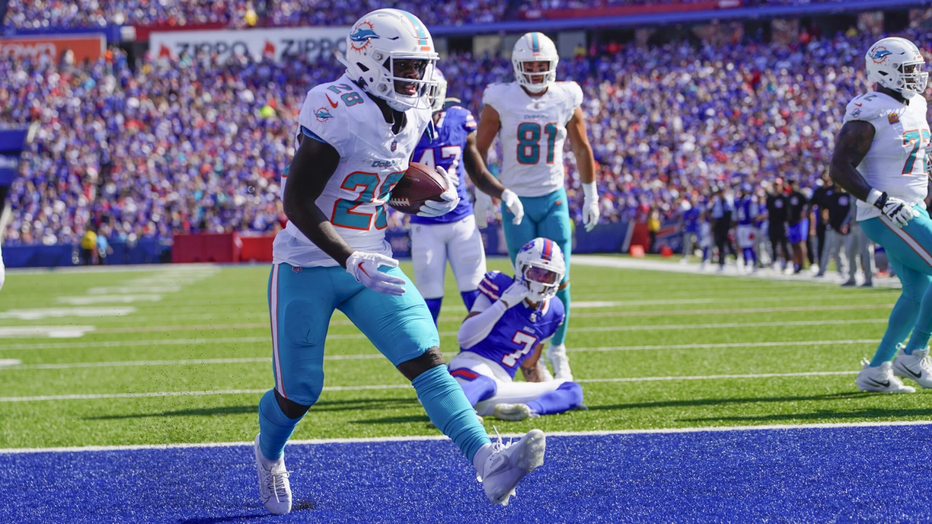 De’Von Achane Injured for Dolphins: How Long is Achane Out?
