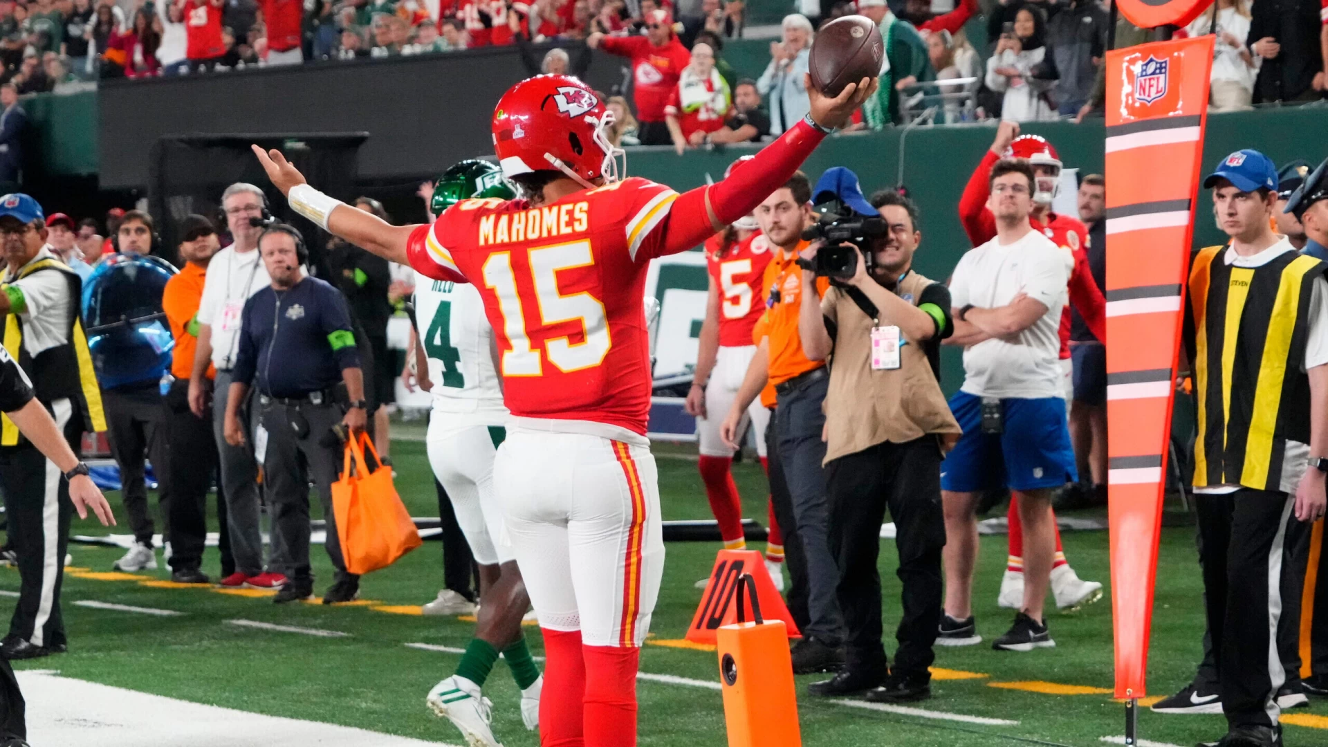 Mahomes Magic: Why the Chiefs are Still AFC West’s Top Dog