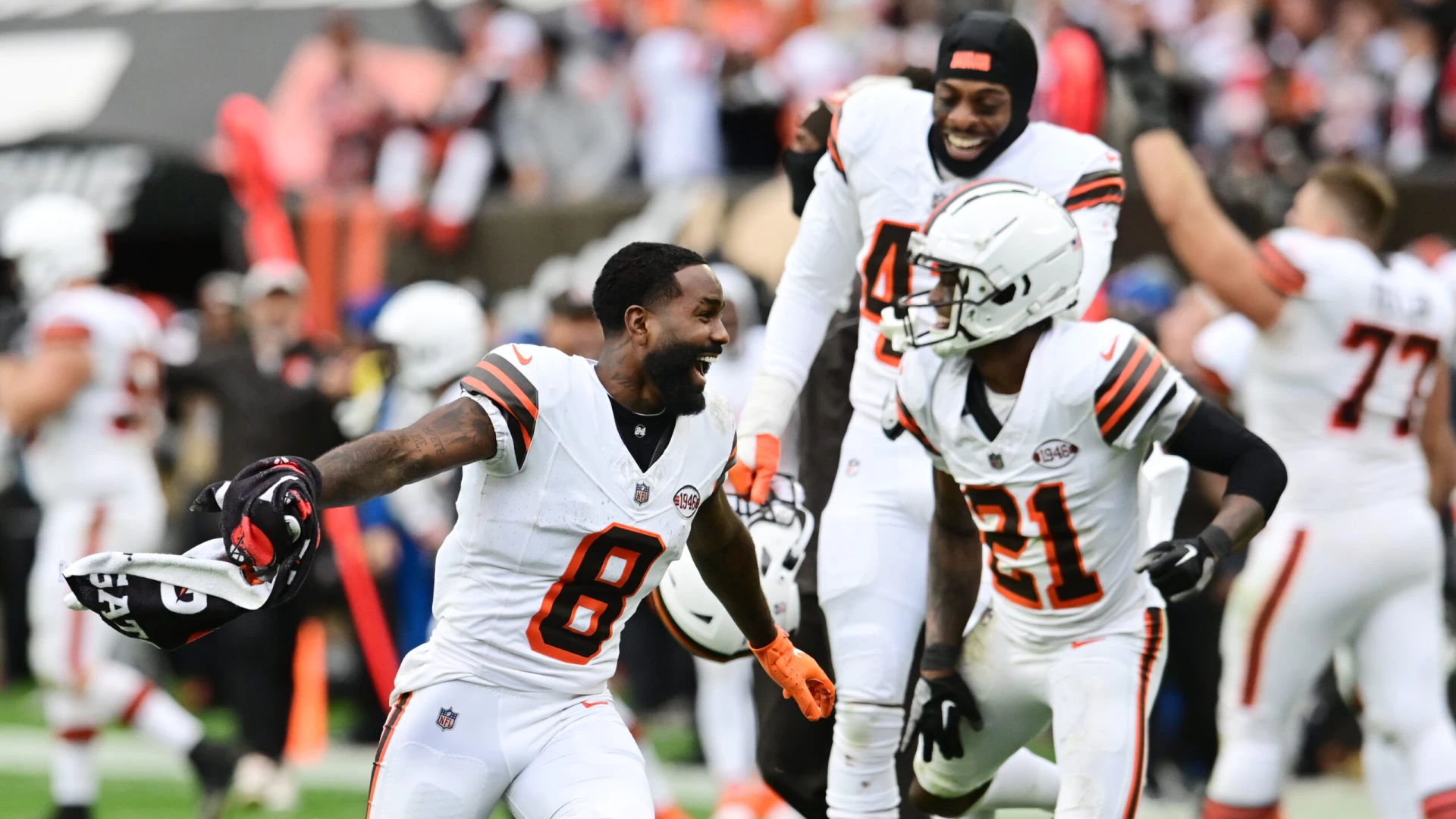 Browns Defense Stands Tall, Helps Hand 49ers First Loss