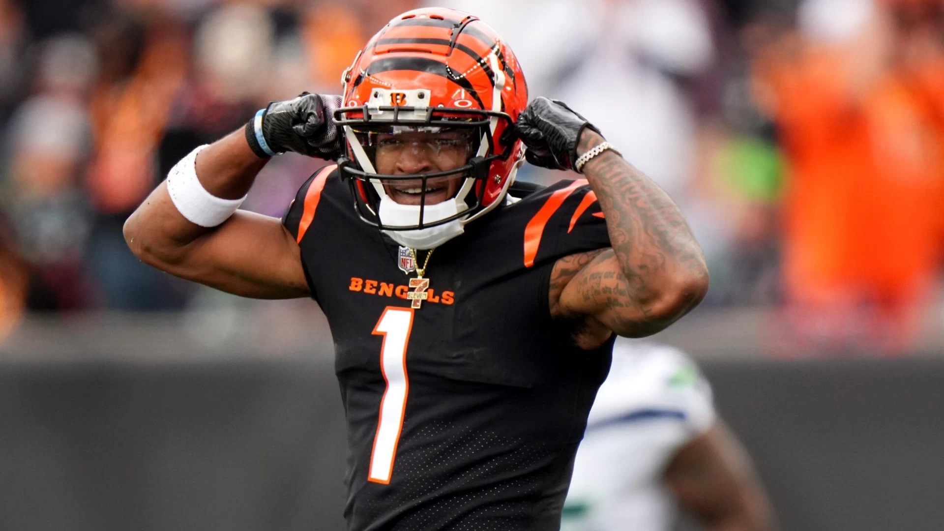 Ja’Marr Chase Re-Establishes Connection With Joe Burrow