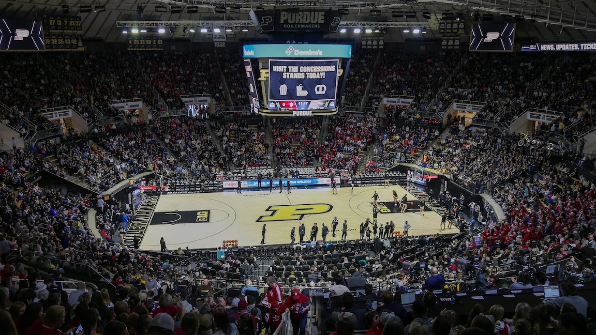 Unveiling the Top 5 College Basketball Arenas in America