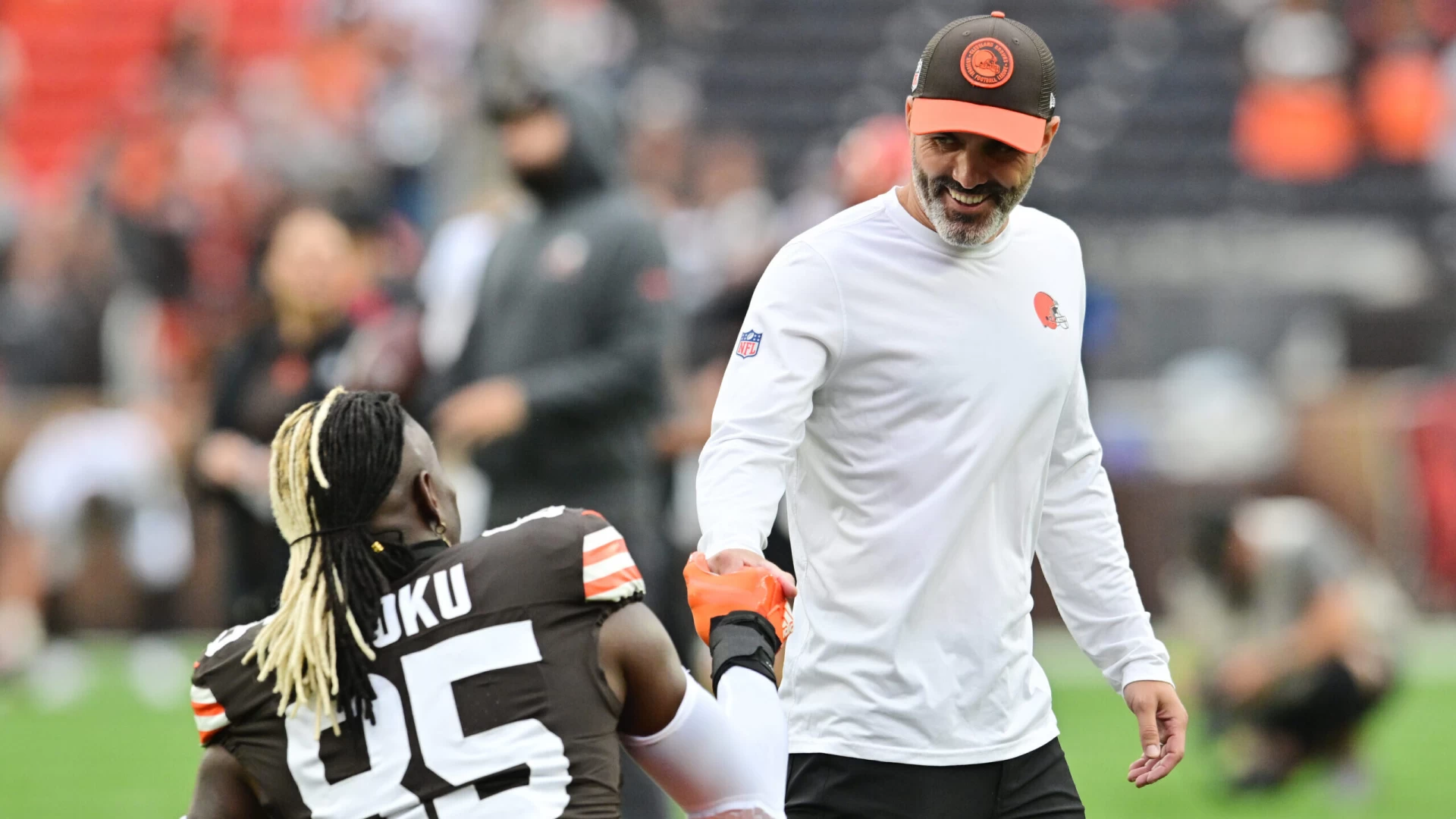 Kevin Stefanski’s Browns Face Stiff Challenge vs. Rams