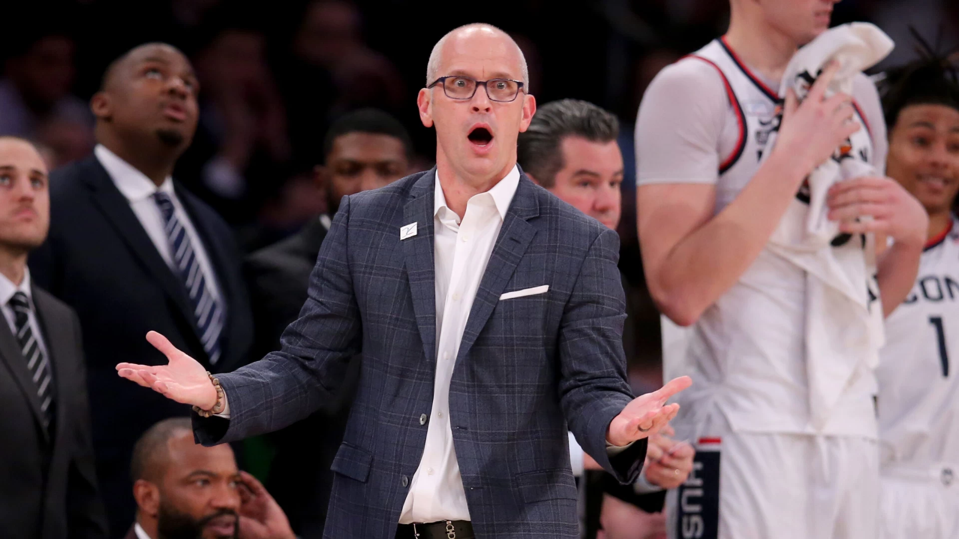 UConn Huskies Triumph Over North Carolina Tar Heels