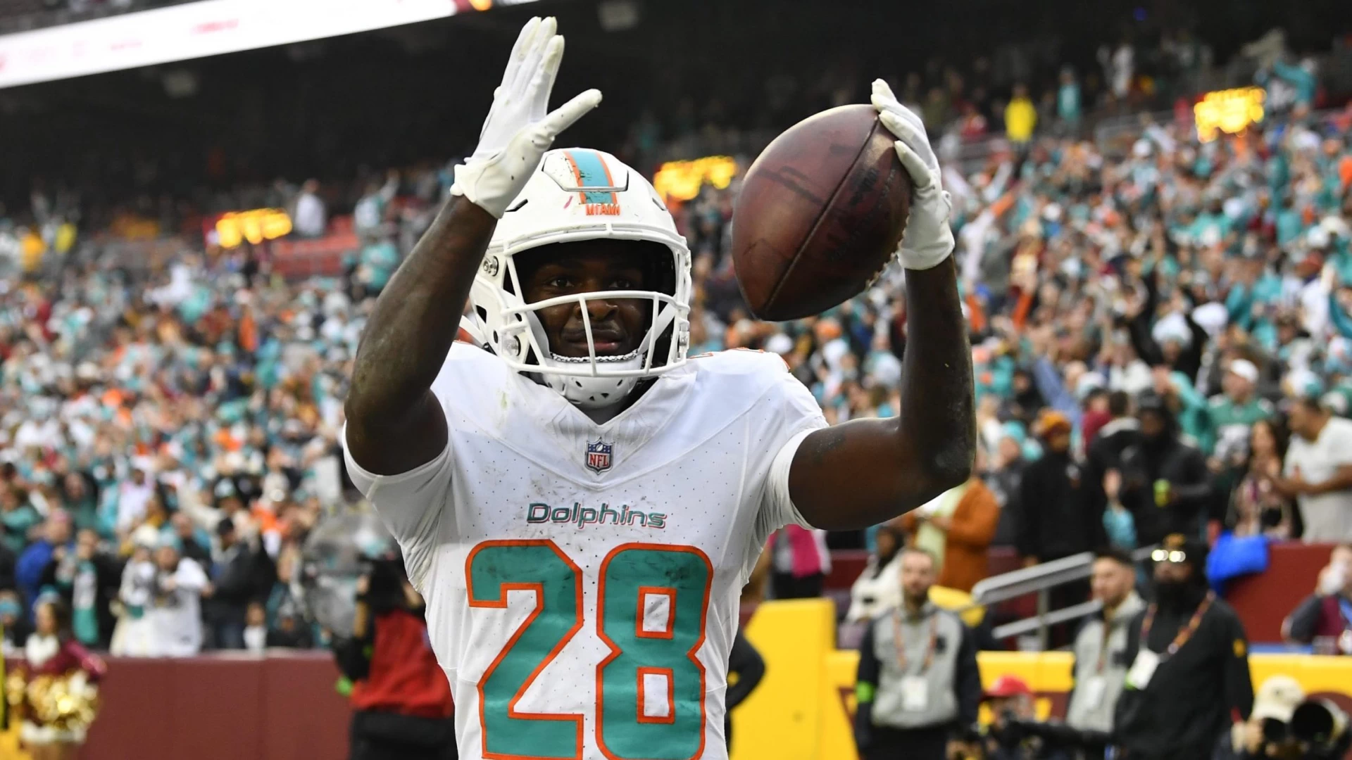 Warren Sharp Has a Team Total Play for Titans vs. Dolphins