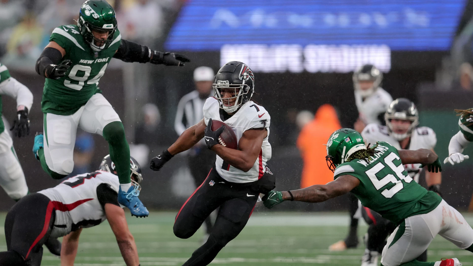 Falcons’ Bijan Robinson Should Fly High in Week 14 vs. Bucs
