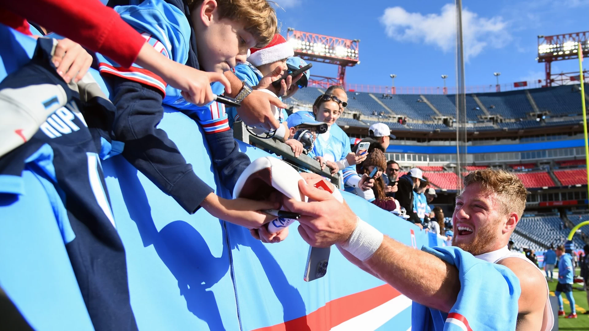Seahawks-Titans Weather Forecast: Temperature, Rain, & Wind in Tennessee