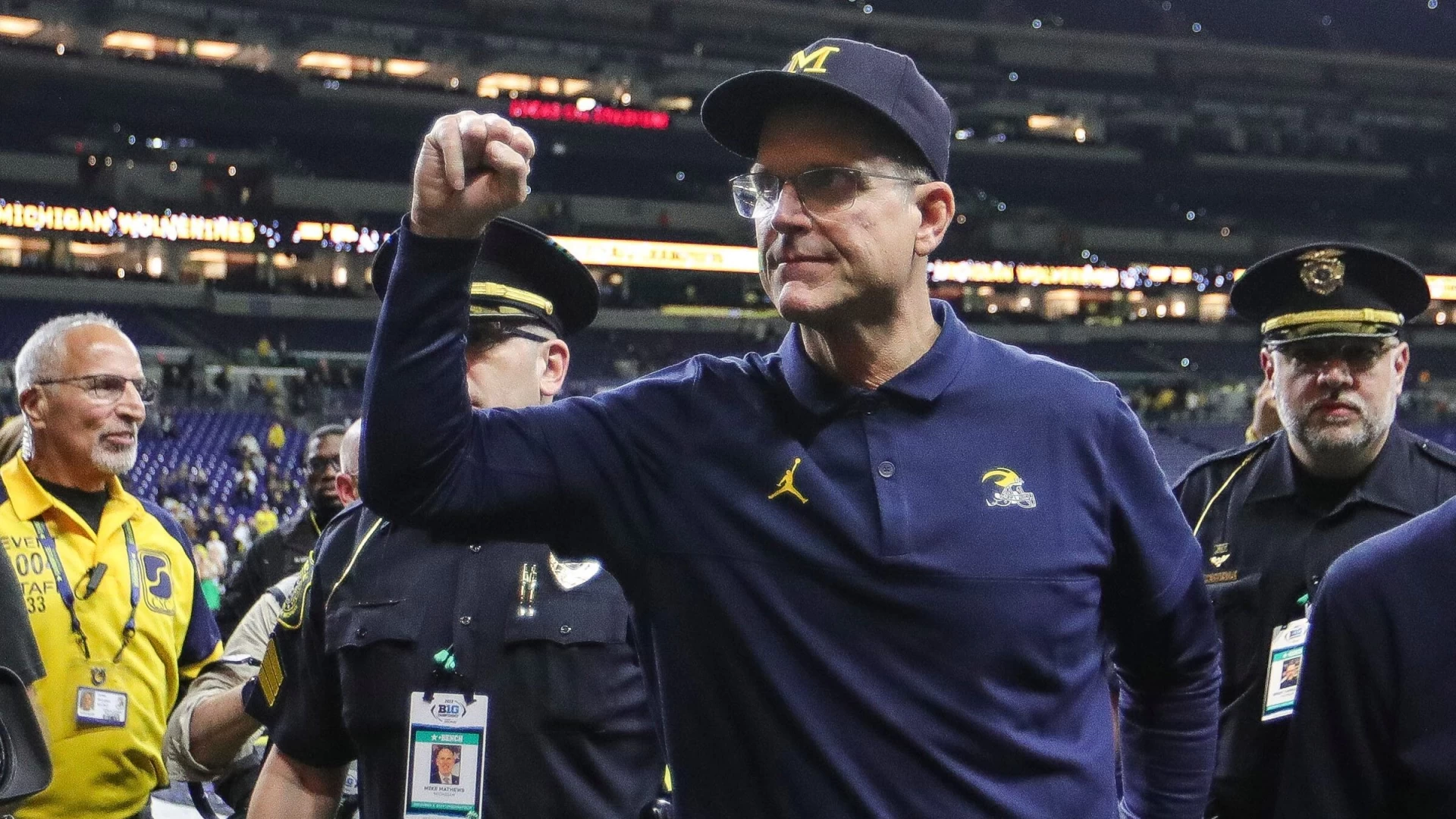 National Championship Odds: Michigan vs. Alabama – A Betting Story