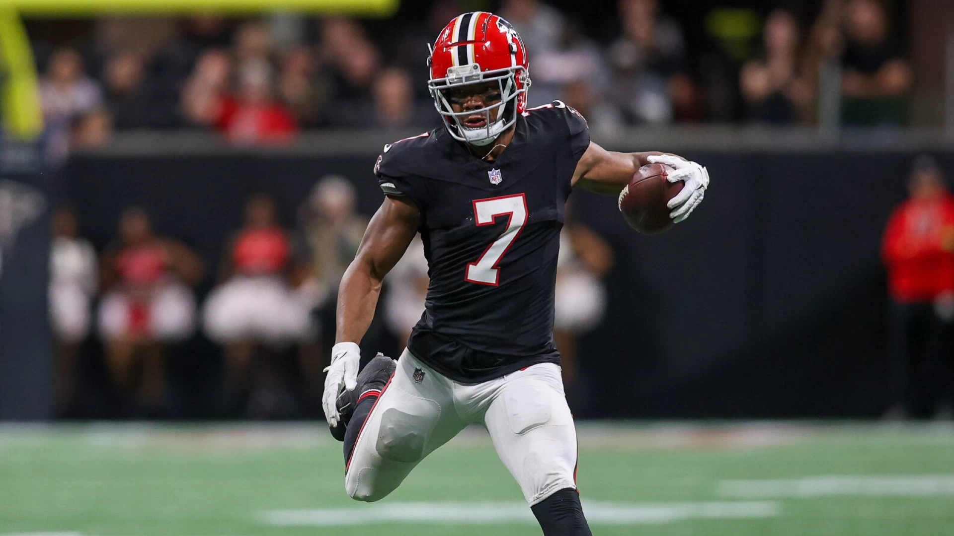 Warren Sharp Gives 2 Bijan Robinson Player Prop Bets vs. Bears