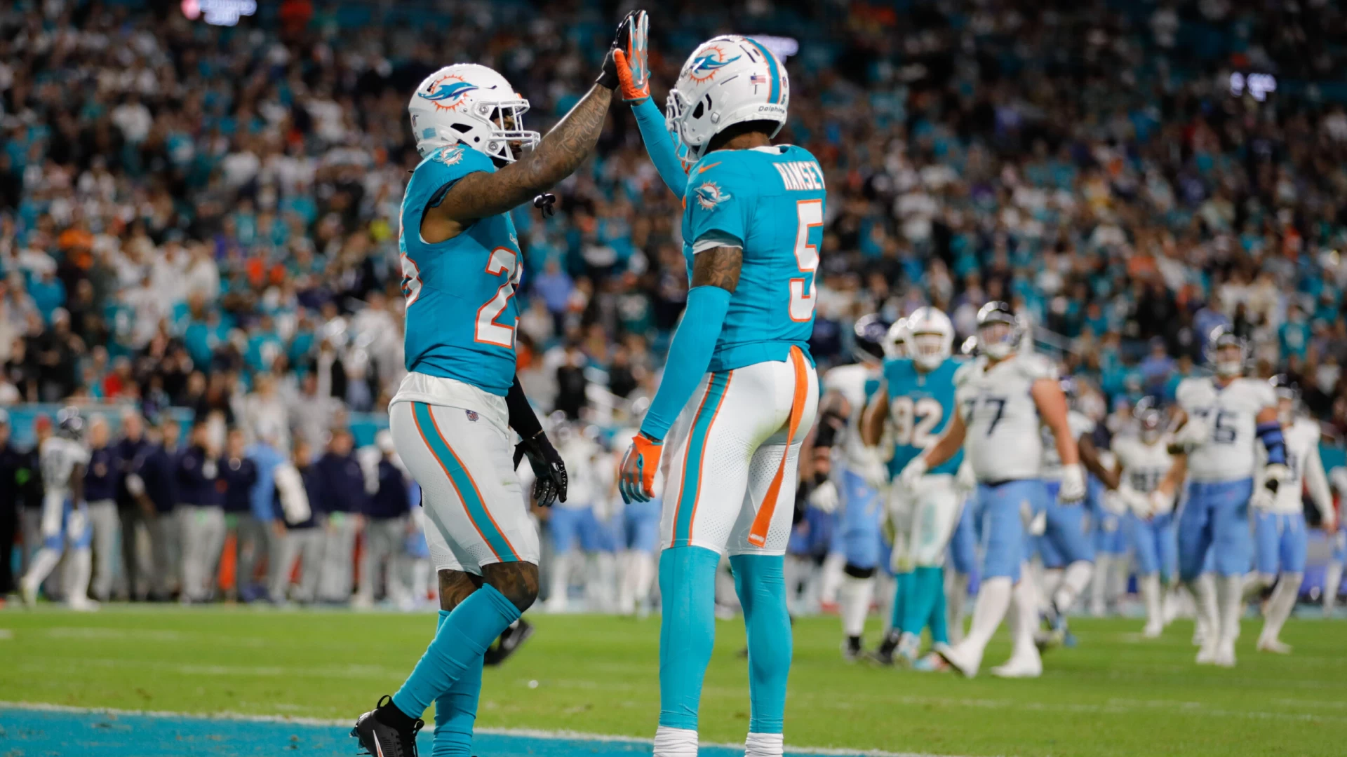 NFL Week 18 Thriller: Dolphins vs. Bills in Must-Watch Match