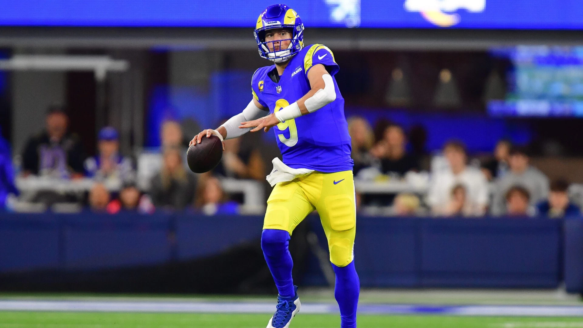 Sunday Night Showdown: Detroit Lions vs. L.A. Rams – Betting Odds and Intriguing Storylines