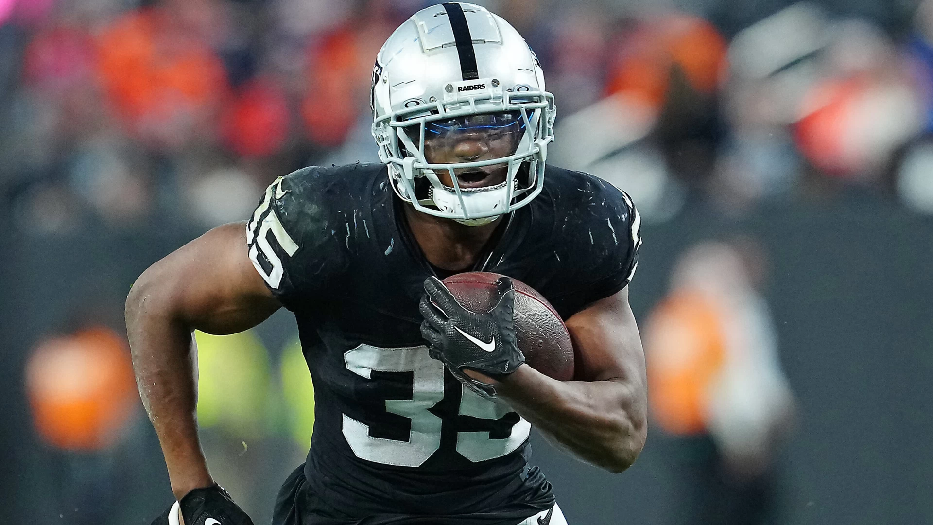 Zamir White: The Rising Star in Vegas – A Fantasy Football Breakout?