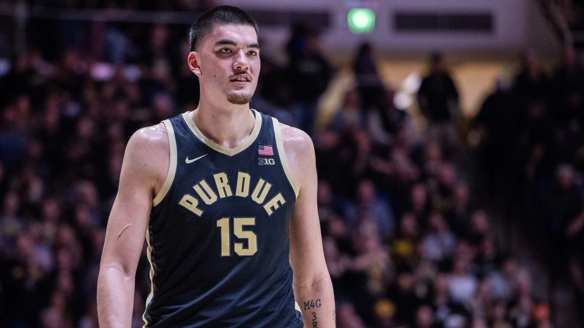 The Rise of Zach Edey: Dominating College Basketball