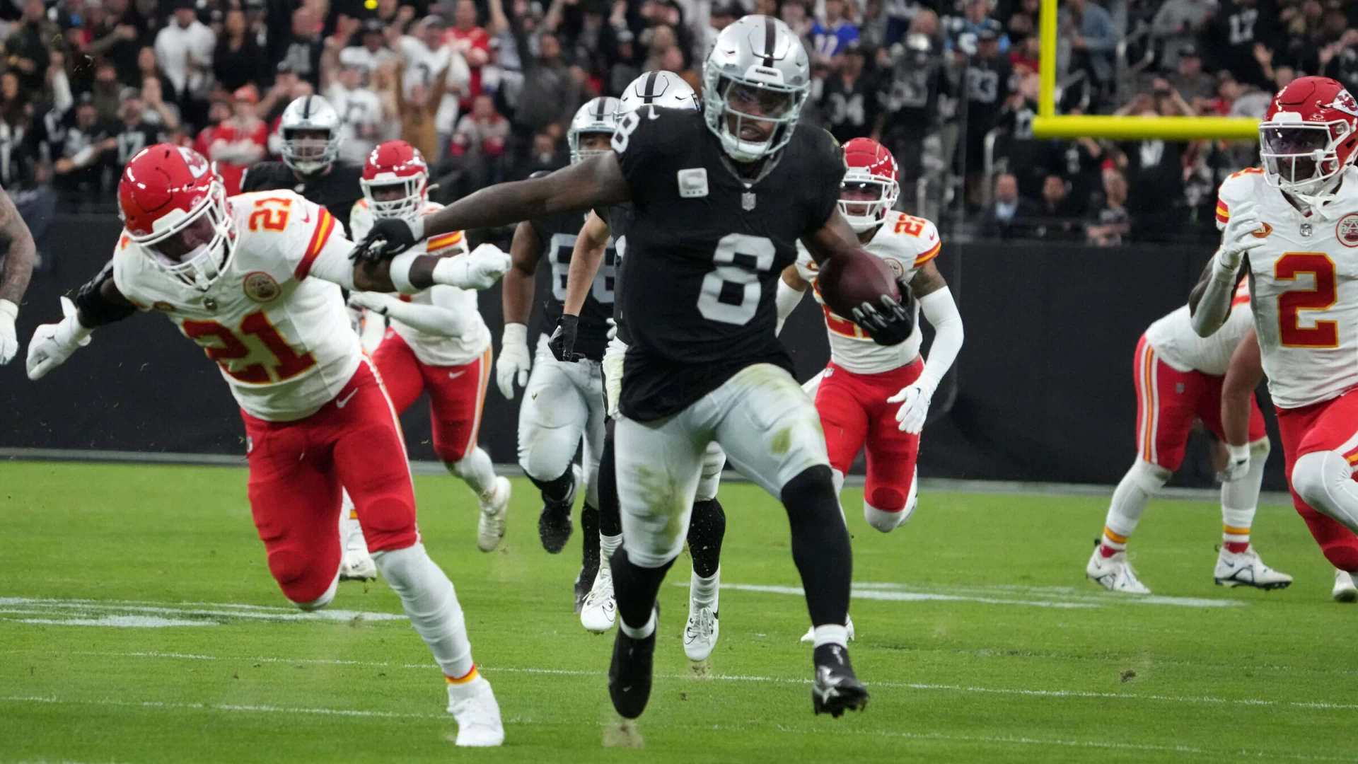 NFL Free Agency Will Josh Jacobs Move From the Raiders to the