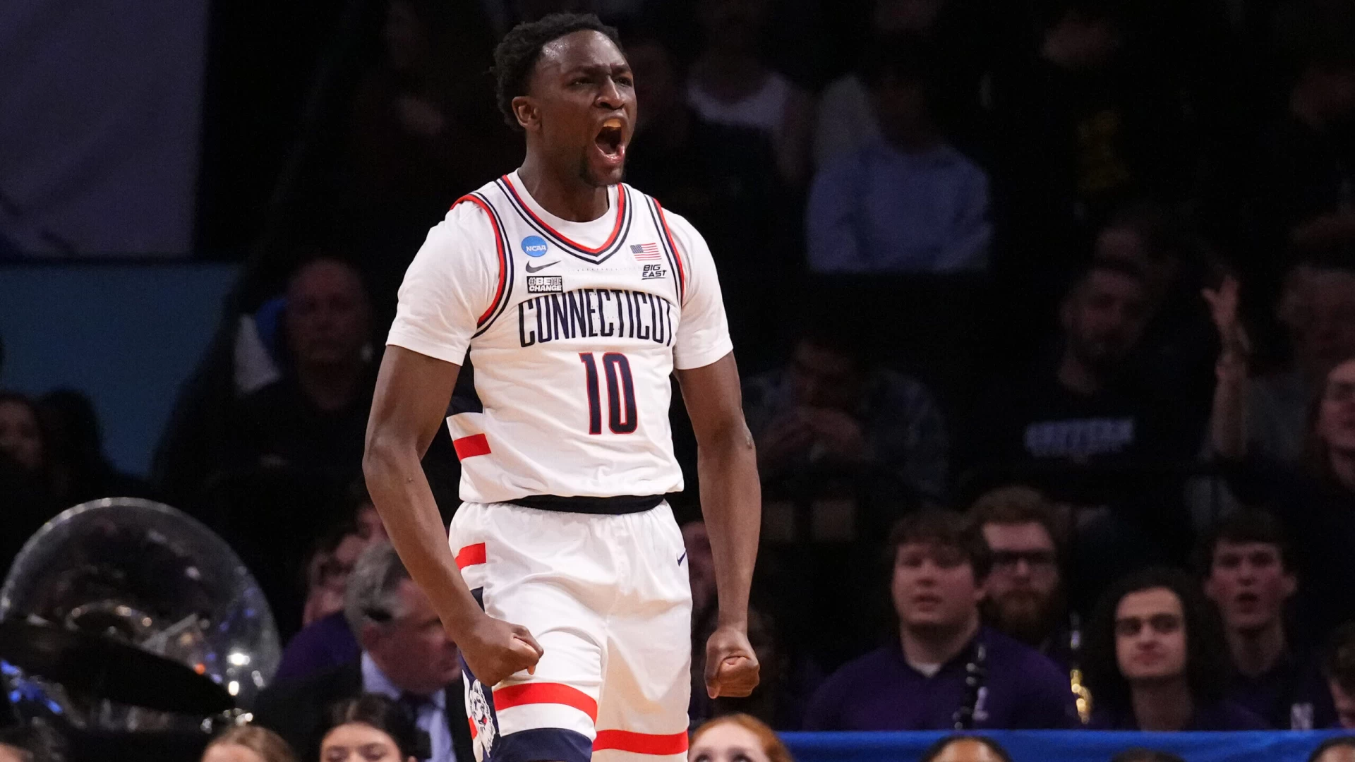Sweet 16 NCAA Tournament Best Bets: Back the Huskies and One Under