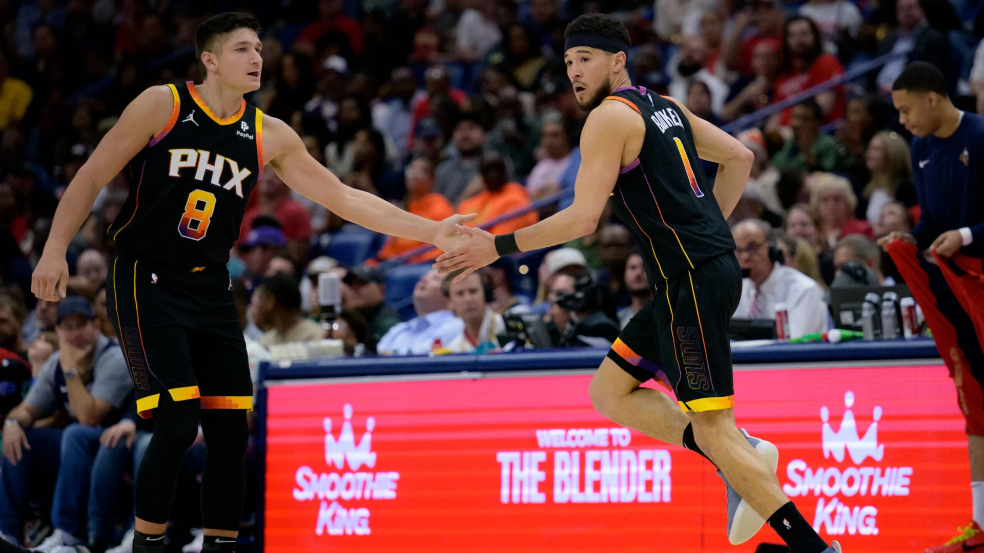 Devin Booker’s 52 Points Propel Suns to Victory Over Pelicans