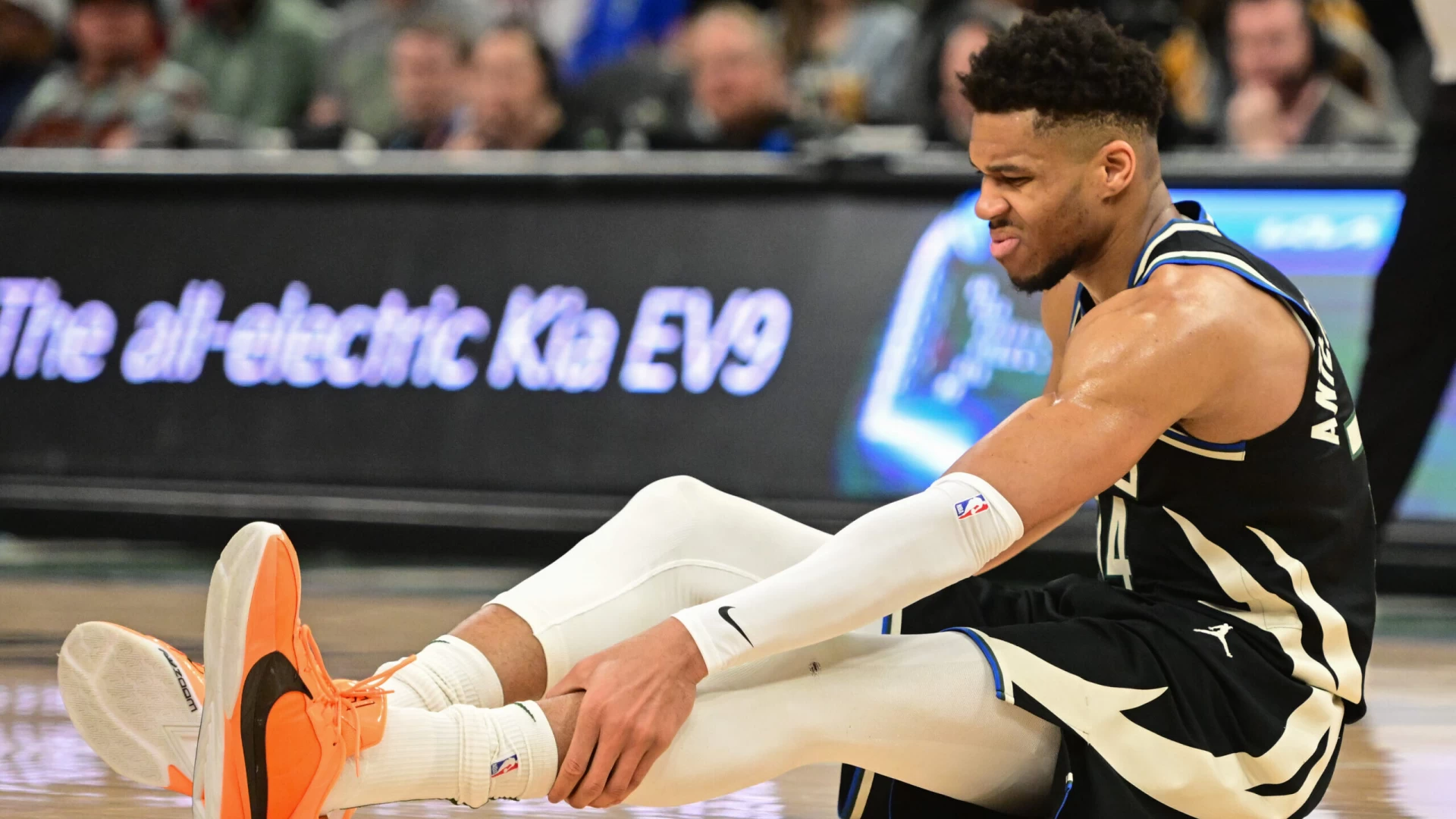 NBA Playoff Preview: Pacers vs. Bucks Betting Odds & Giannis Update