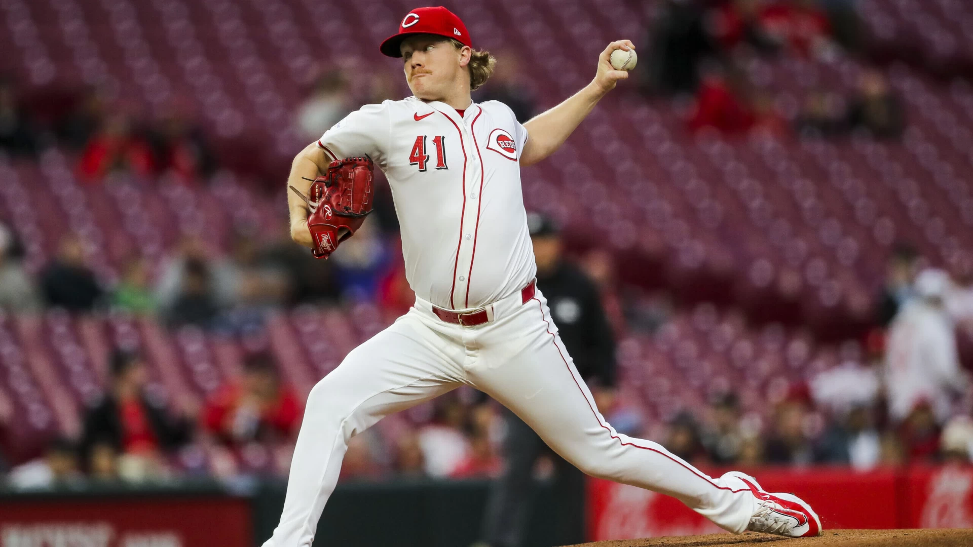 Reds Crush Phillies 8-1, End MLB’s Top Win Streak