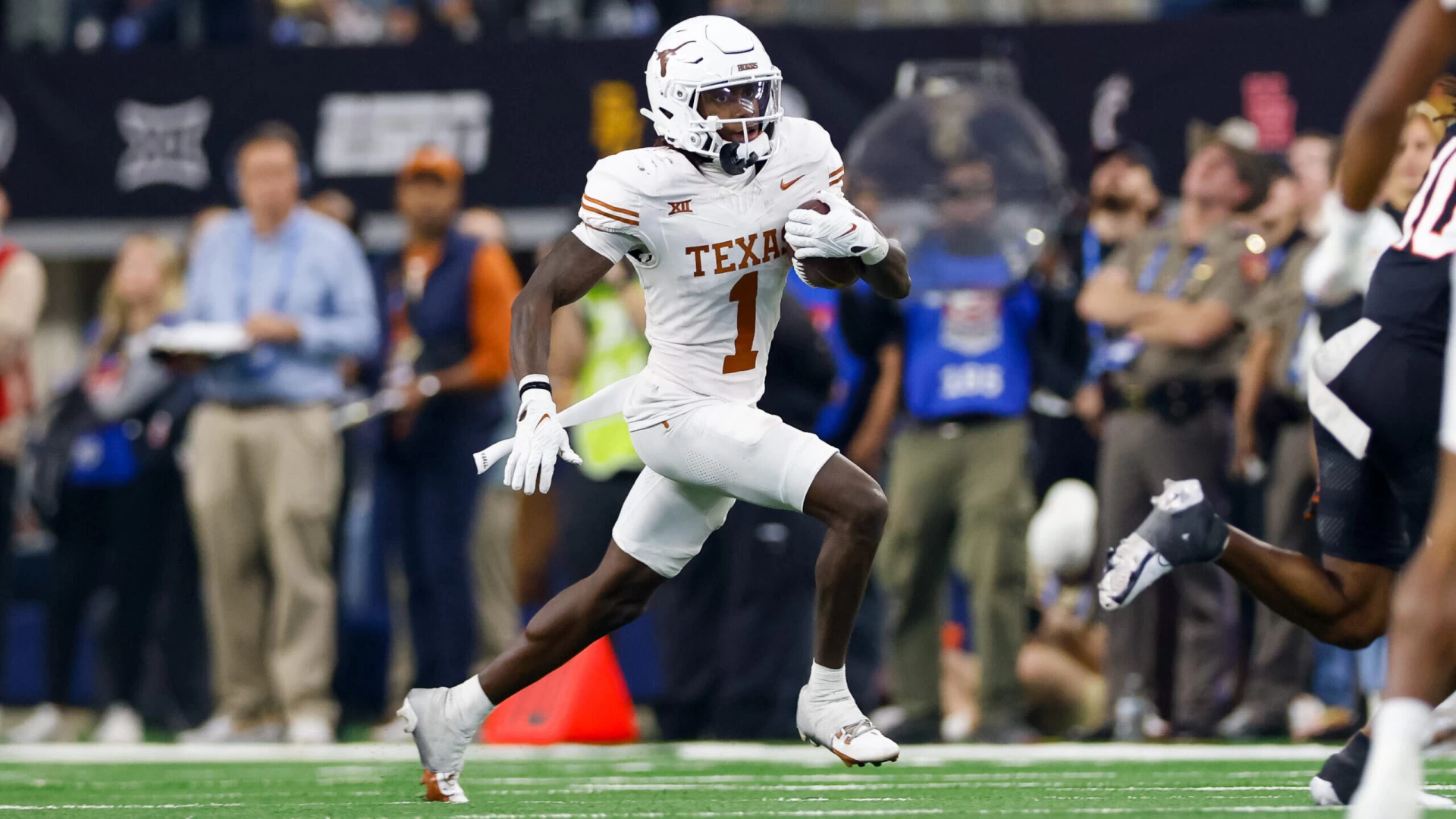 Xavier Worthy Levels Up Chiefs Offense Ahead of 2024 Season