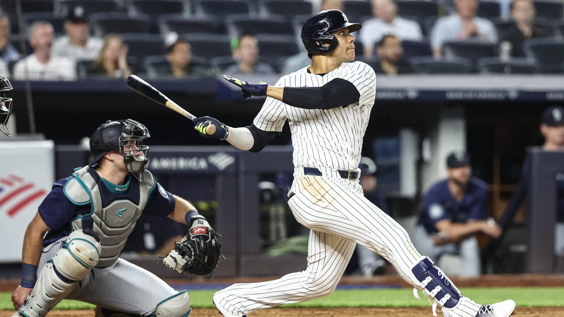 Juan Soto’s Two Homers Propel Yankees to Victory Over Mariners
