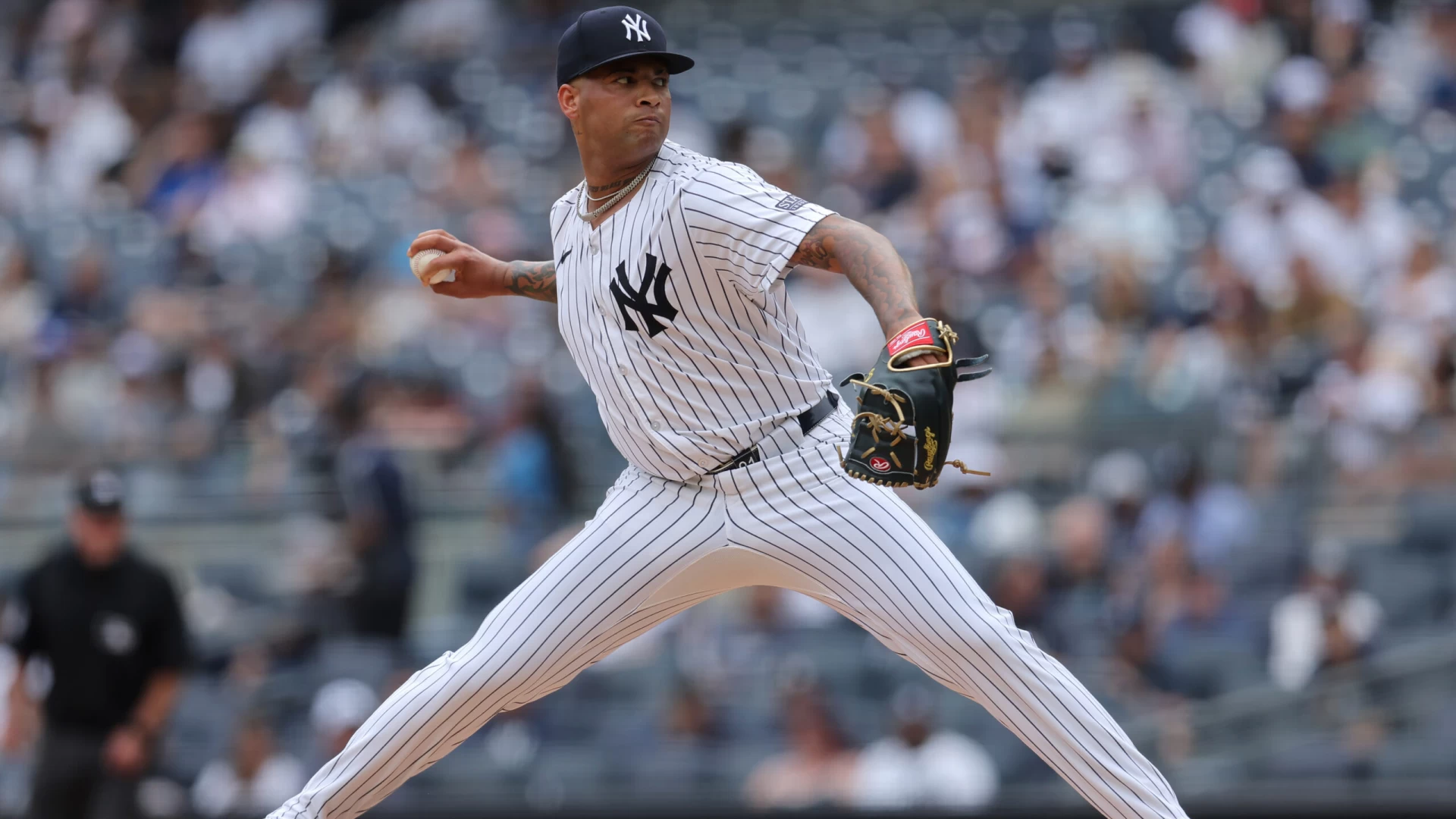 New York Yankees Dominate Mariners: Luis Gil Shines, Judge and Stanton Homer
