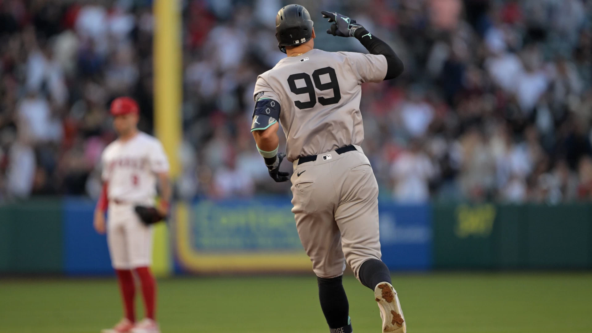 Aaron Judge Hits 275th Home Run as Yankees Defeat Angels 8-3