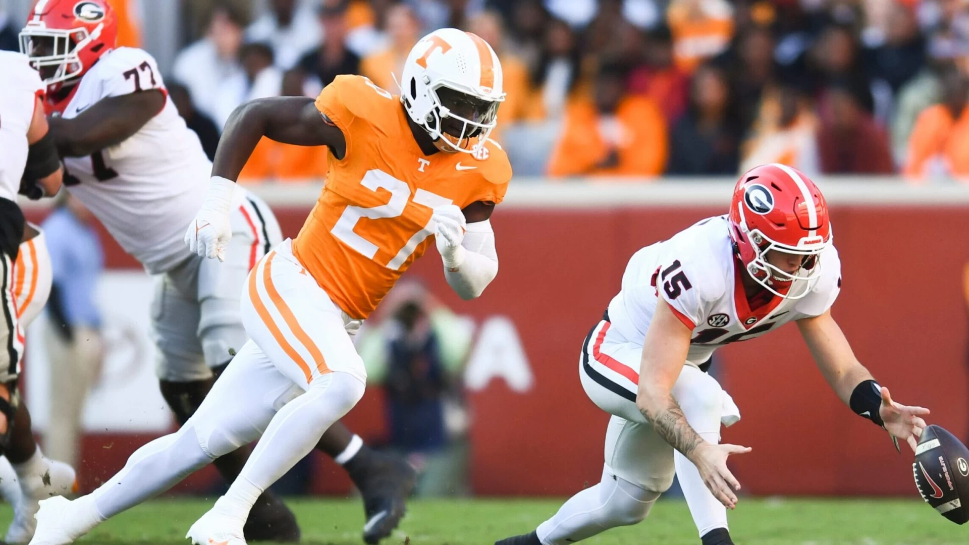 Ranking the Top 30 College Football Edge Rushers for 2024
