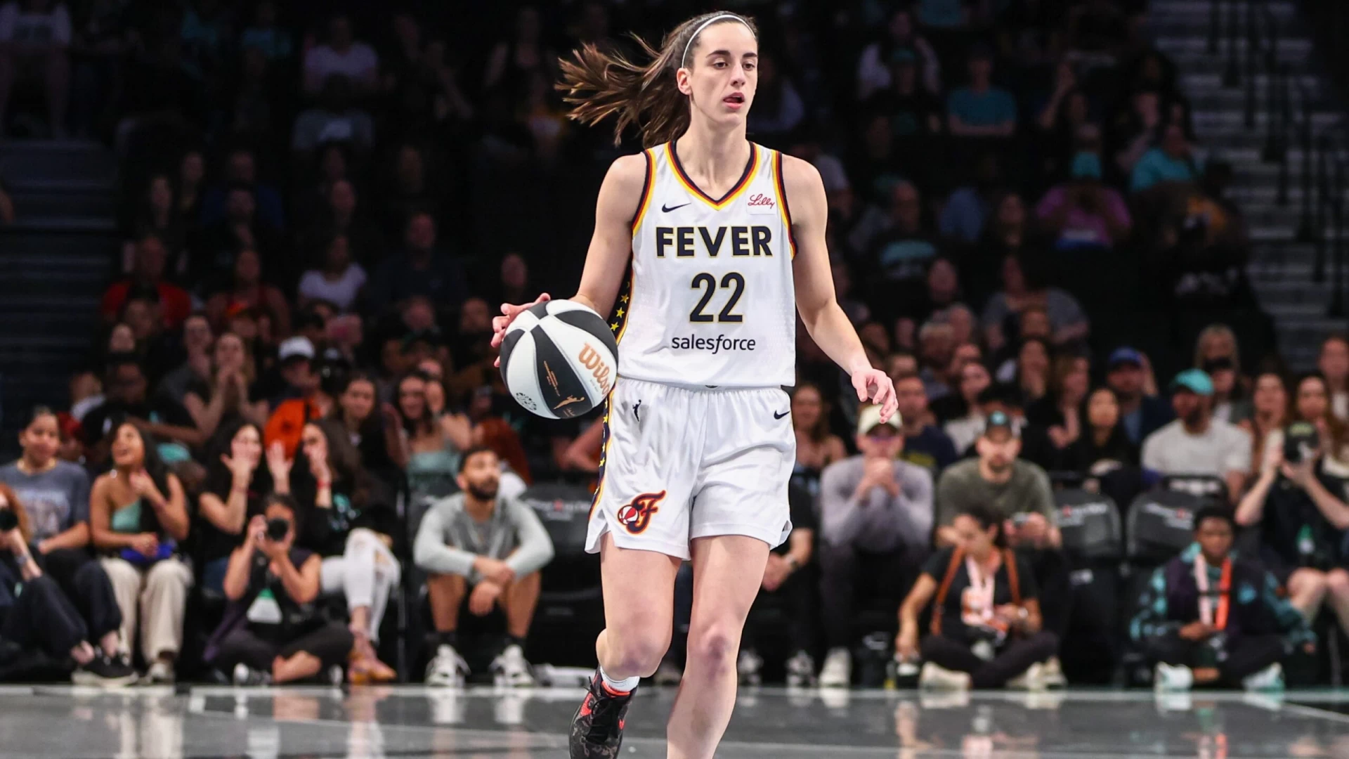 Indiana Fever vs. Connecticut Sun: Best Caitlin Clark Props