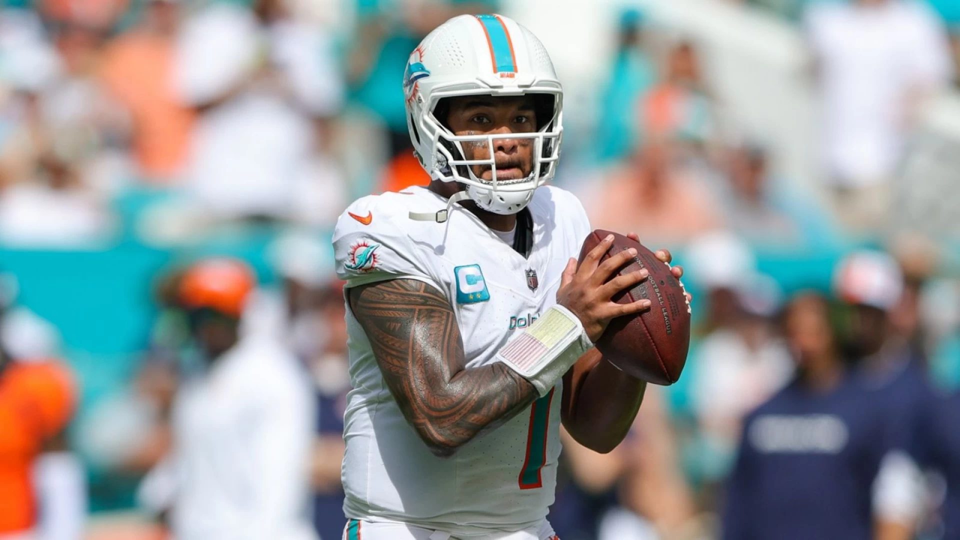 NFL Team Strategies: Risks in Not Paying Quarterbacks