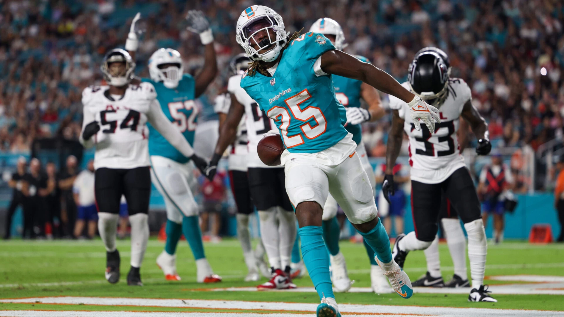 Emerging RBs Chase Brown & Jaylen Wright are Fantasy Steals