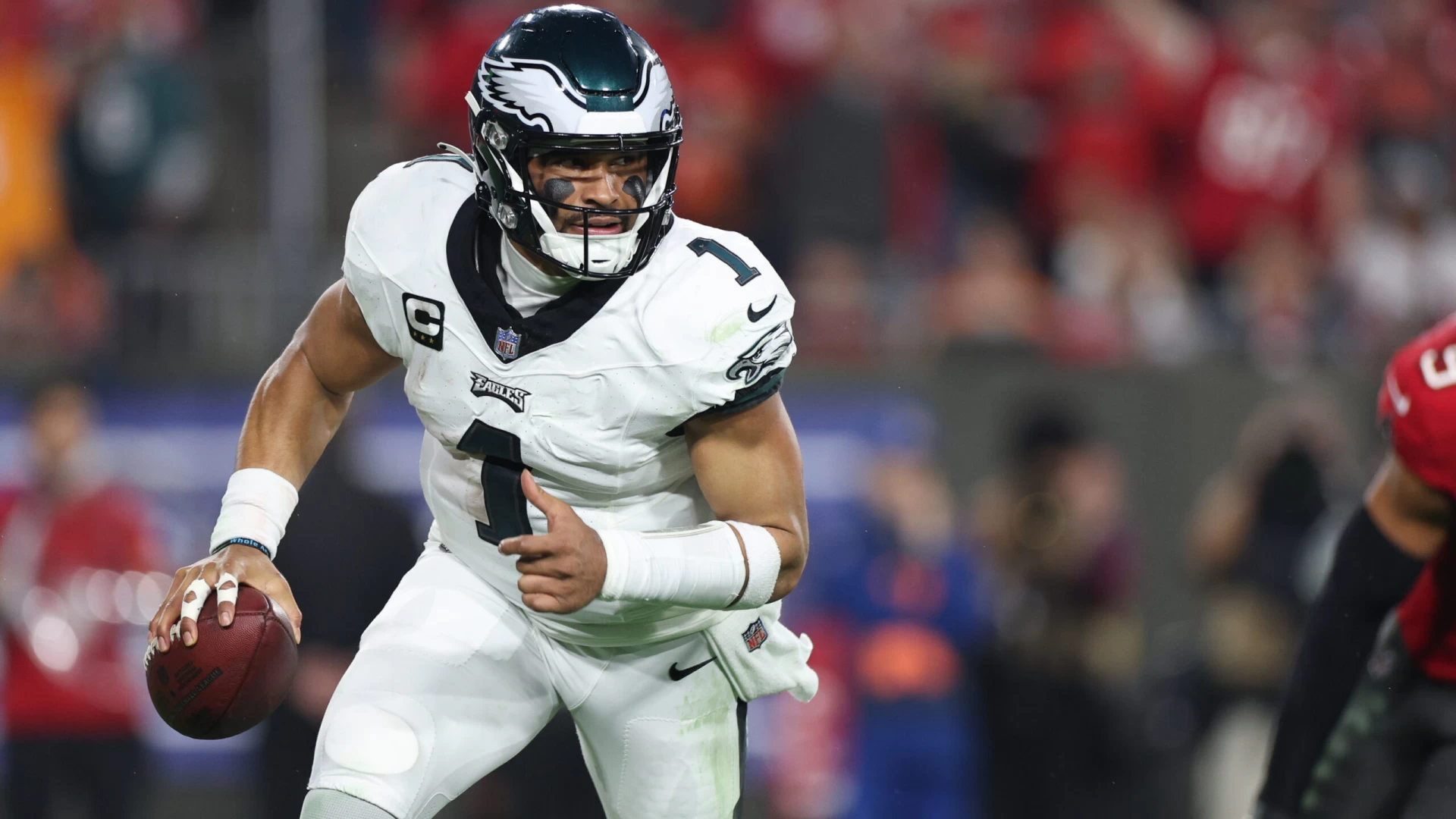 Mahomes vs. Hurts: Who Should You Draft in Fantasy Football?