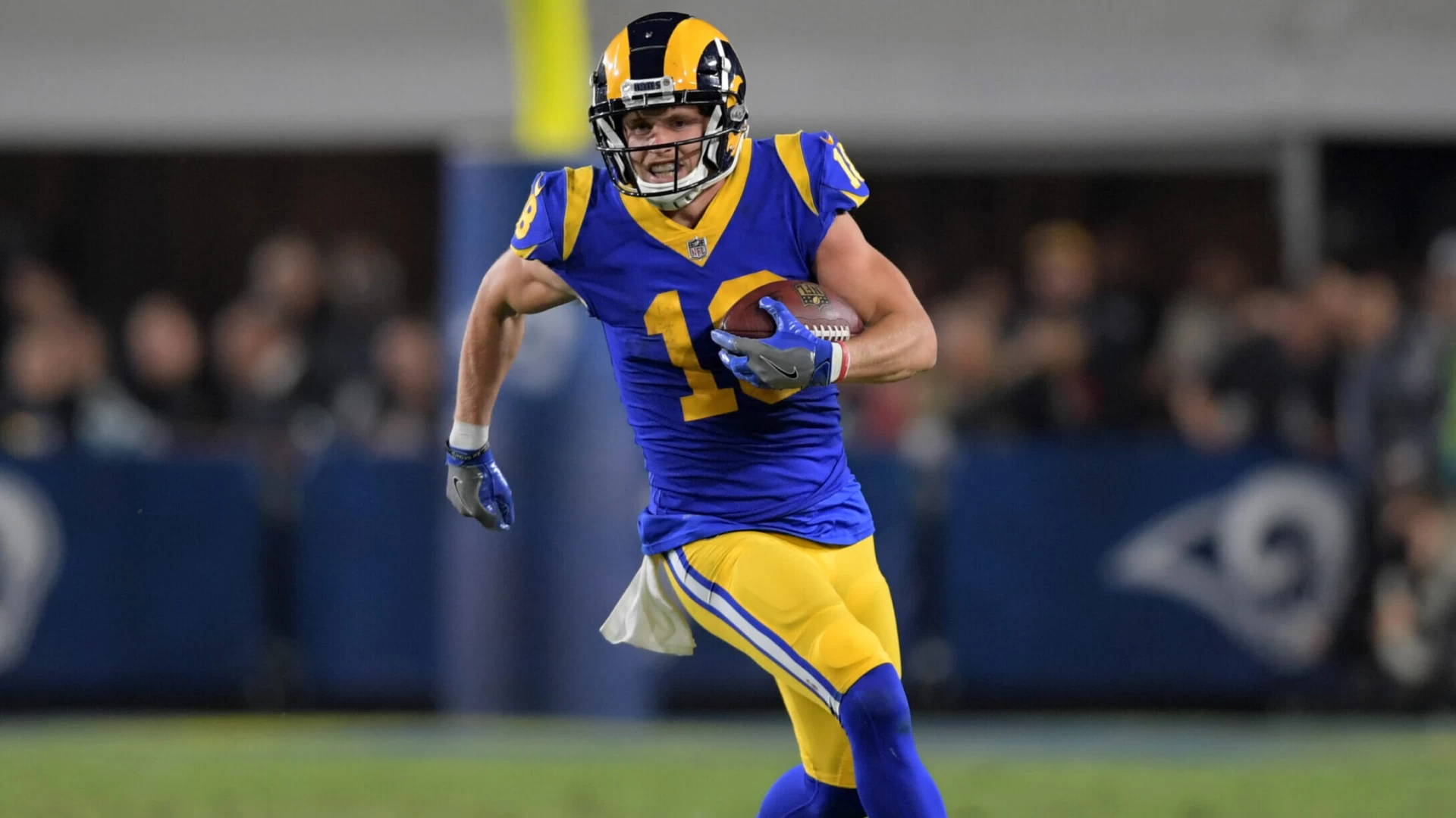Where to Watch NFL Thursday Night Football: Vikings vs Rams + Odds