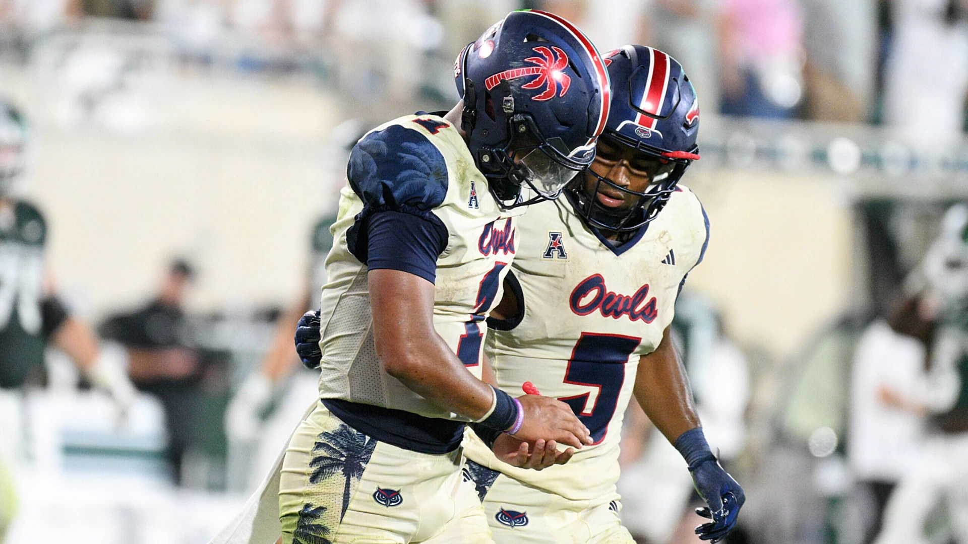 South Florida vs Florida Atlantic Week 10 Prediction | College Football Picks Today, Best Bets