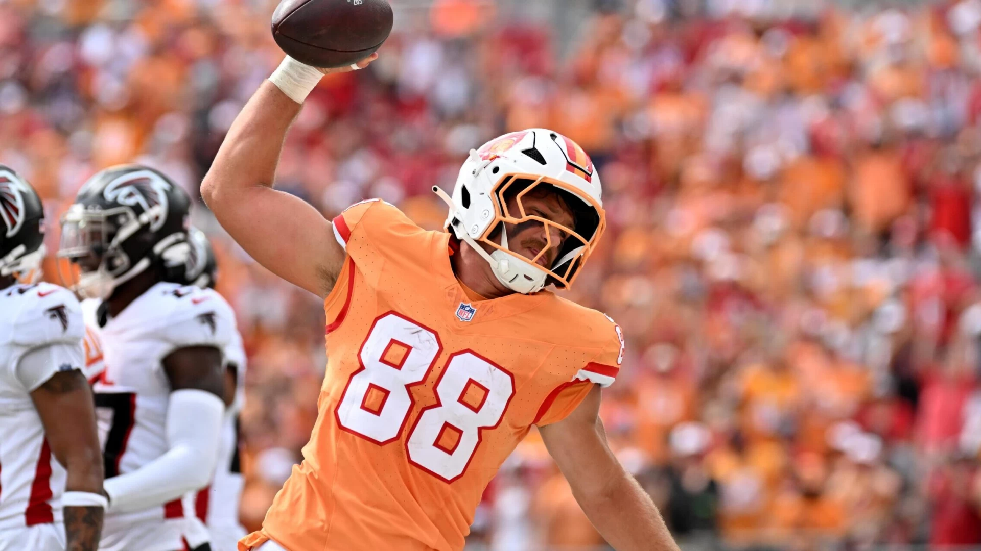 Where to Watch NFL Monday Night Football: Bucs vs Chiefs Odds
