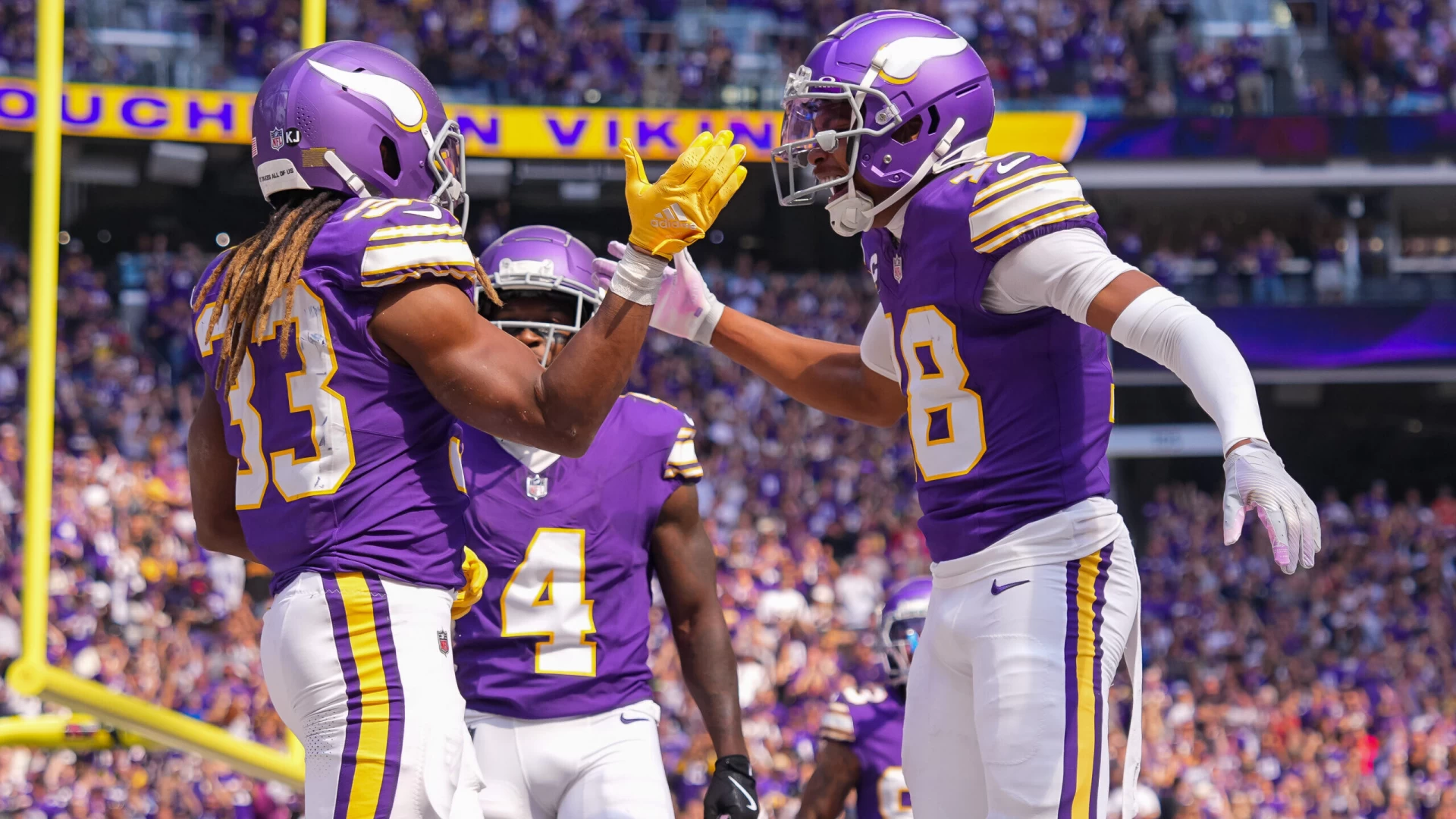 Vikings’ Justin Jefferson Primed for DFS Success vs Jaguars