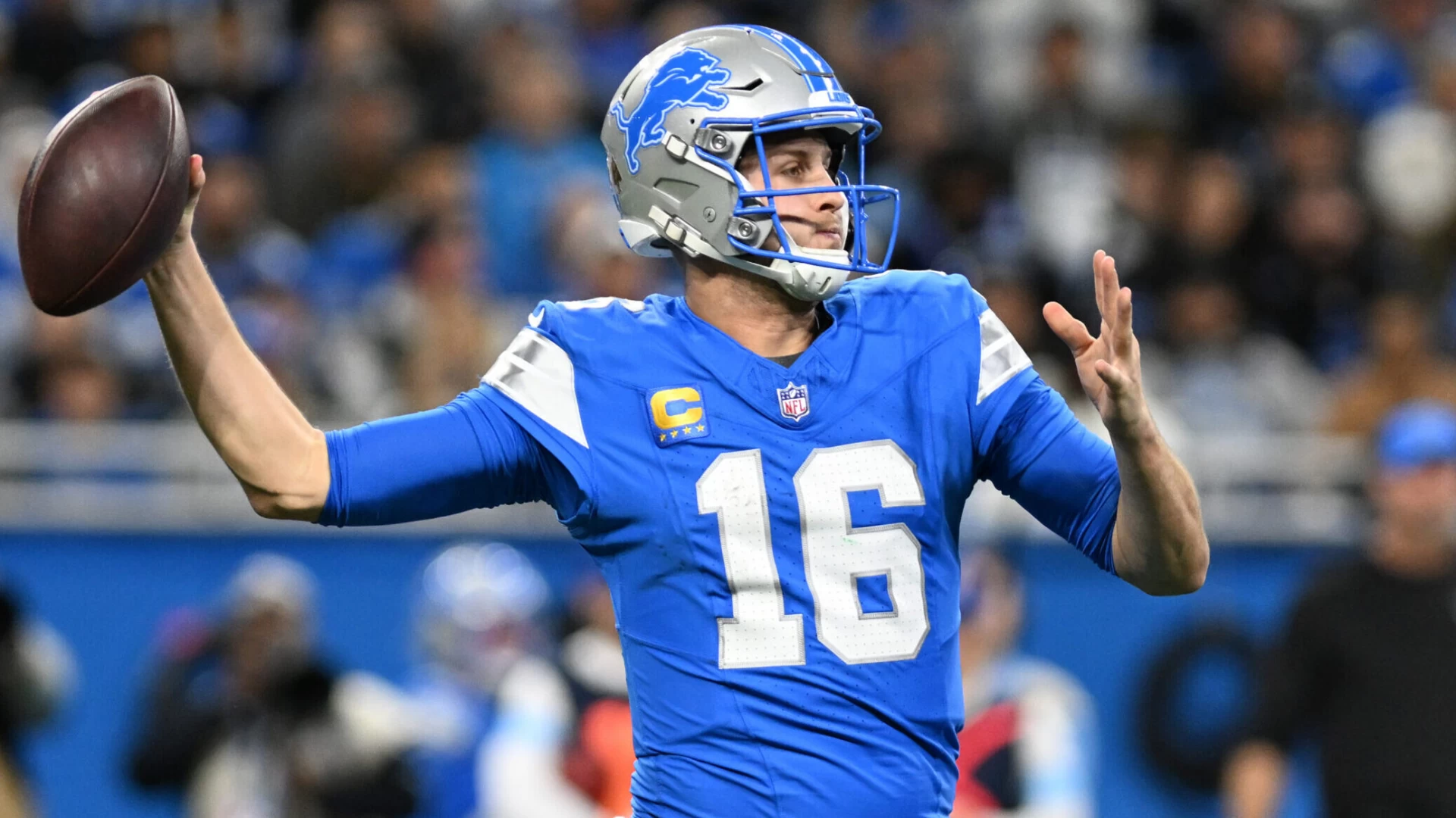 Week 15 NFL Betting Guide: Best Bet, Prop, Predictions for Sunday & Monday Games