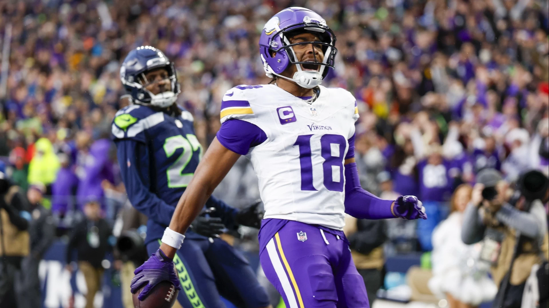 Top NFL Fantasy Picks & Pricing Insights for the Week
