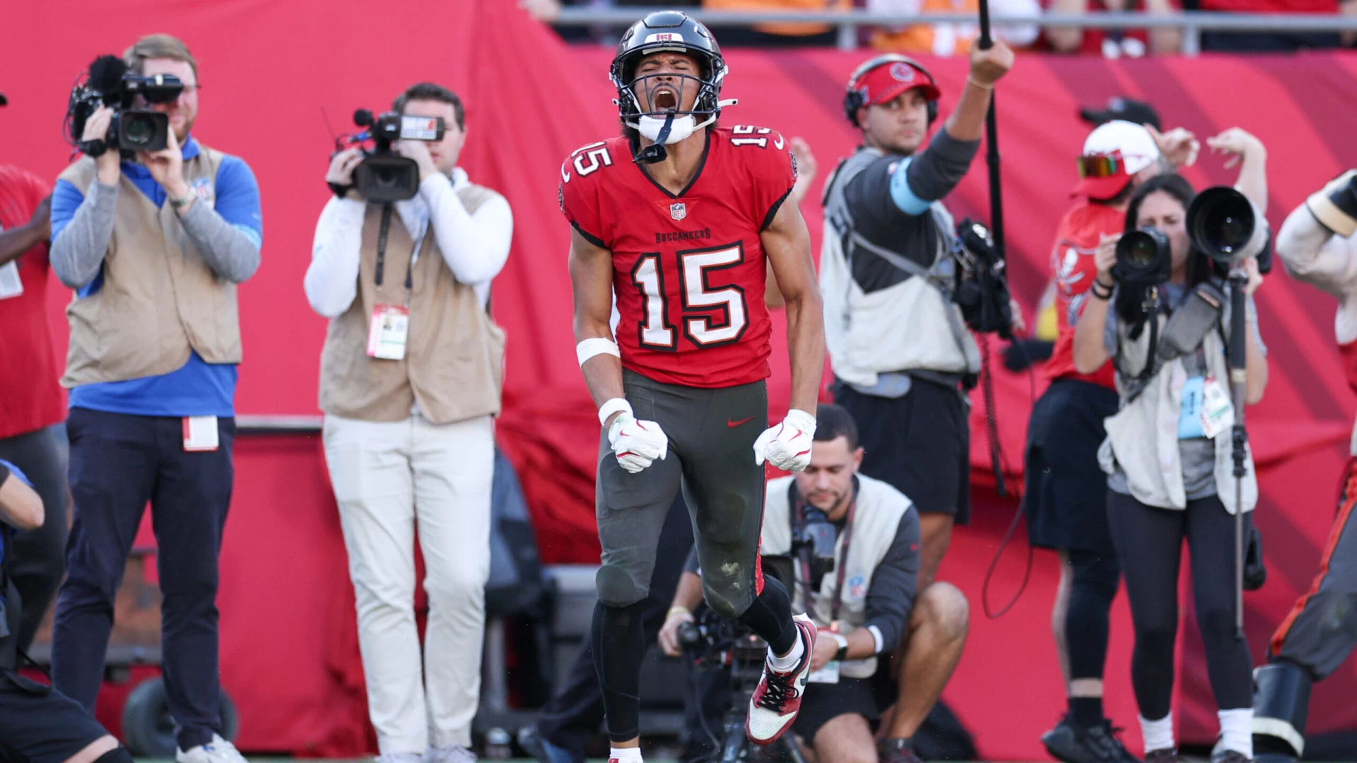 Top NFL DFS Wide Receiver Picks for Wild Card Weekend
